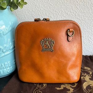 Like New - PRATESI Made In Italy Leather Dome Crossbody